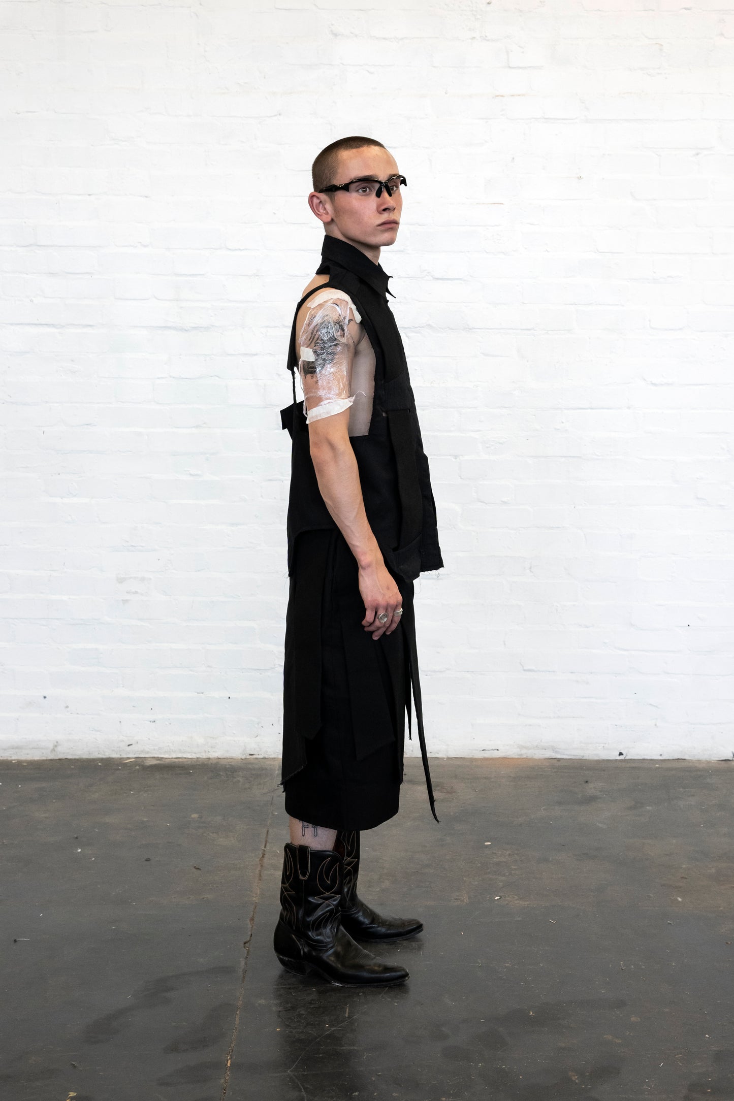 SLEEVELESS SHIRT AXIS