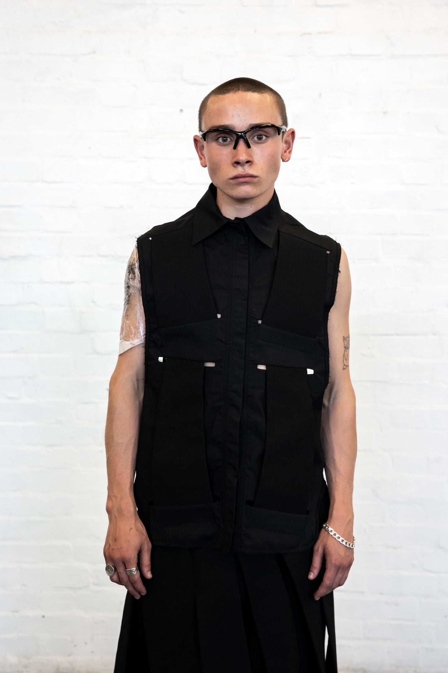 SLEEVELESS SHIRT AXIS